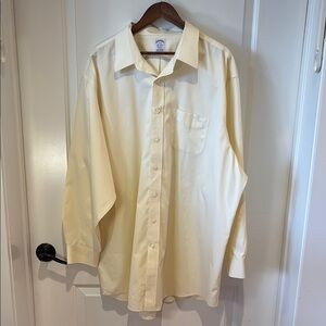 Brooks Brothers Classic Fit Supima Cotton Dress Shirt 19-35 | Non-Iron Yellow